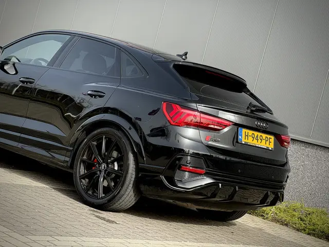 Audi Q3 Sportback 45 TFSI 230 pk Quattro 3x S-Line | Matrix Led | Black Optick | Camera | Trekhaak |...