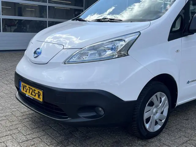 Nissan NV200