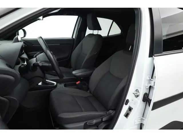 Toyota Yaris Cross 1.5 Hybrid Dynamic | Stoel- Stuurverw. | Dodehoekdet. | Camera | Adapt. Cruise |...
