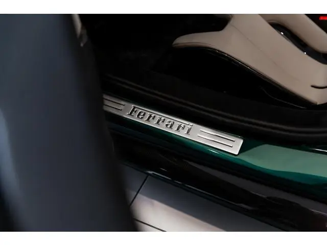 Ferrari 296
