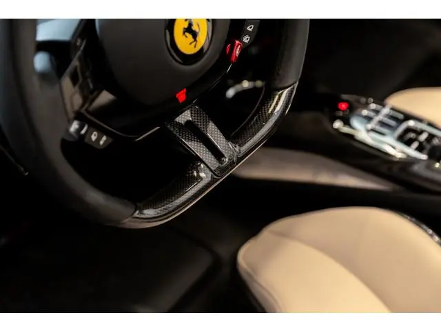 Ferrari 296