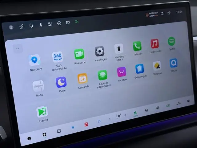 Leapmotor C10