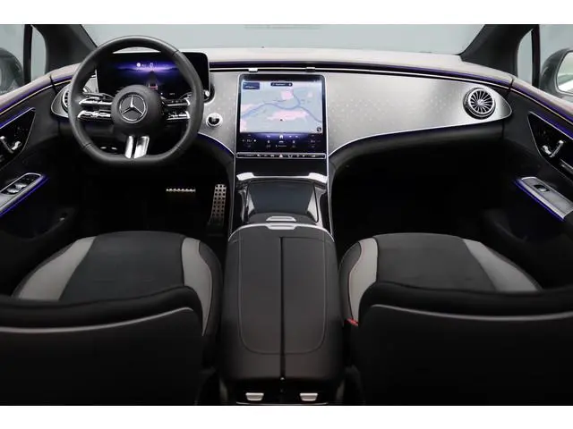 Mercedes-Benz EQE 300 AMG Line 90 kWh | Airmatic | Distronic | Panoramadak | Warmtepomp | Memory | C...
