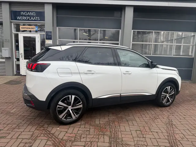 Peugeot 3008 1.2 PureTech Crossway Automaat Bj 2020 Navi,18Inch,Clima,Cruise Hoge Zit !!
