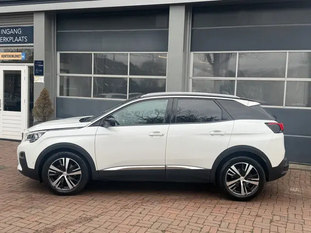 Peugeot 3008 1.2 PureTech Crossway Automaat Bj 2020 Navi,18Inch,Clima,Cruise Hoge Zit !!