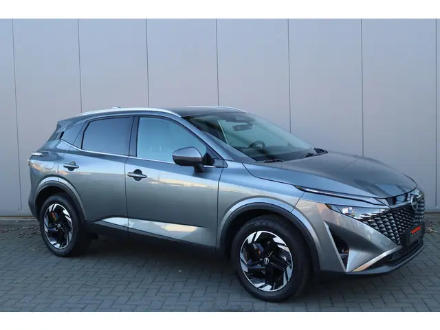 Nissan Qashqai 1.3DIG-T MHEV 158PK Automaat N-Connecta Camera/Winter-pack/Elektr.-klep/Head-Up/Adapt...