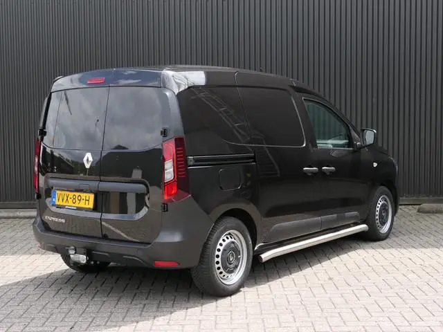 Renault Express 1.5 dCi 75 Comfort - Trekhaak - Sidebars - Allseasons - Betimmering laadruimte