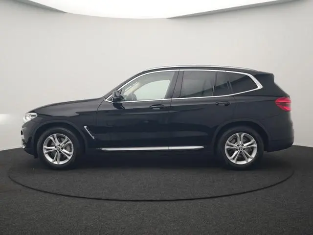 BMW X3 xDrive30e Business Edition Plus PHEV 293pk Dealer O.H. | Trekhaak Af Fabriek | Adaptive Cruis...