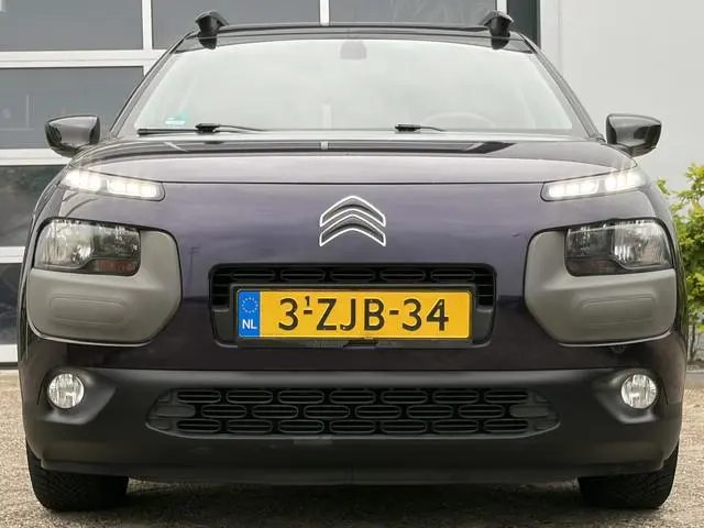 Citroën C4 Cactus 1.2 VTi Shine 82pk | Achteruitrijcamera | Bluetooth | Cruise control | Dab | Isofi...