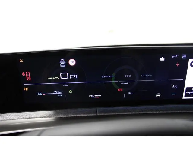 Peugeot e-3008