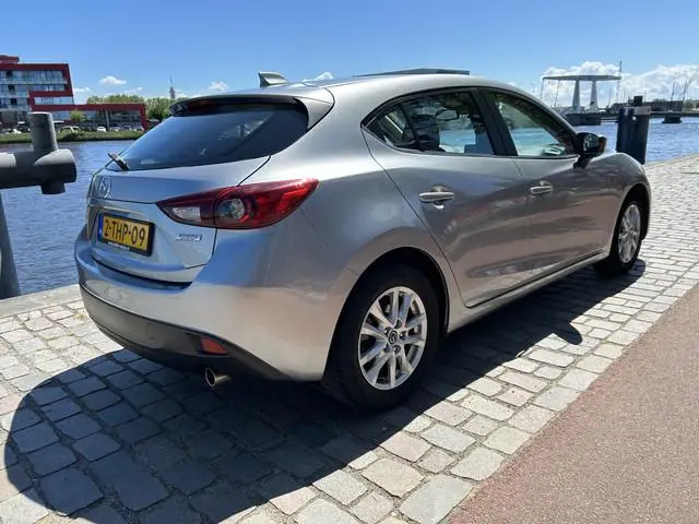 Mazda 3 2.0 TS airco navigatie/camera keurige auto