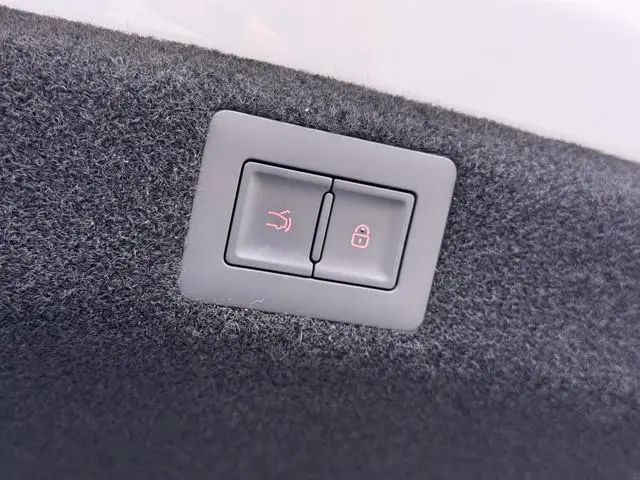 BYD SEAL