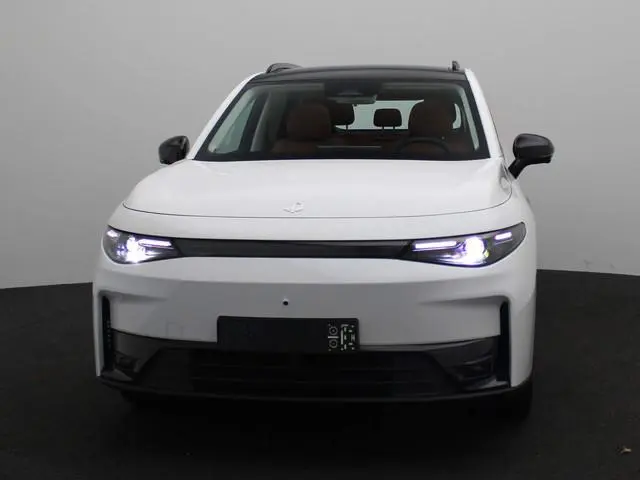 Leapmotor C10 Design 69.9 kWh | DEMO SALE