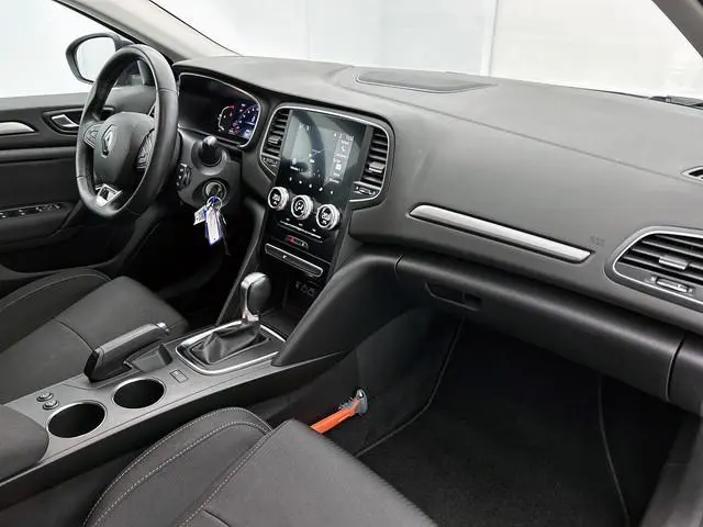 Renault Mégane Estate Automaat 1.3 TCe 141PK Zen / Trekhaak / 1700kg trekgewicht / Navigatie / Pdc.A...