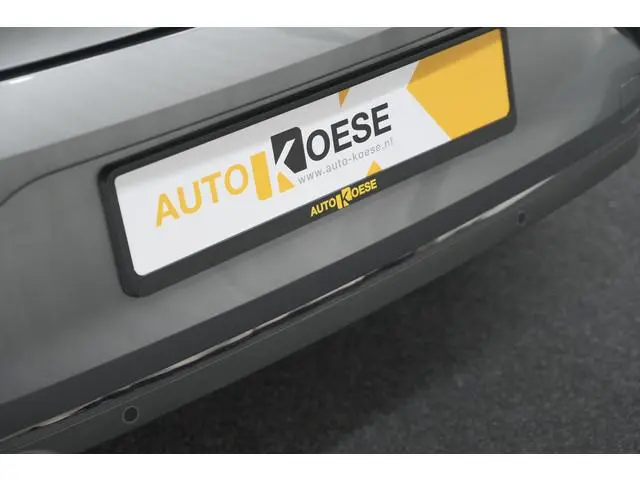 Renault Clio TCe 90 GPF techno | 360 Camera | Adaptieve Cruise Control | 9.3 Inch Groot Scherm