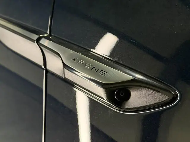 XPENG G6