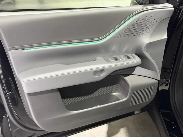XPENG G6