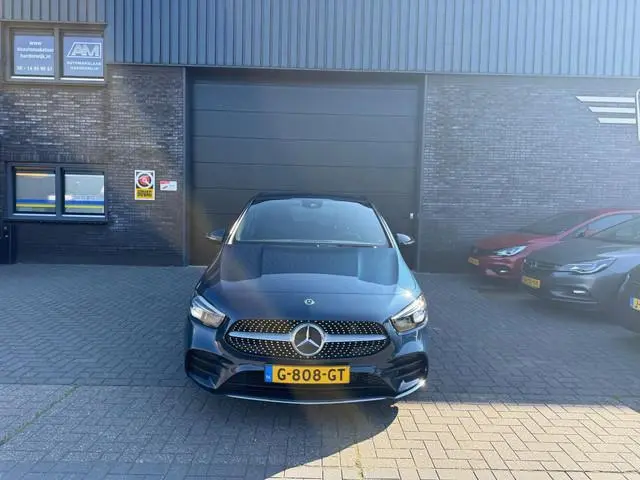 Mercedes-Benz B-klasse 180 Business Solution AMG | 3/6/12MND GARANTIE | AUTOMAAT | LED | CRUISE | CA...