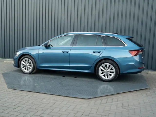 ŠKODA Octavia Combi 1.0 TSI Business Edition Plus | Panodak | Elk. A. klep | Camera | Adapt. Cr. | P...