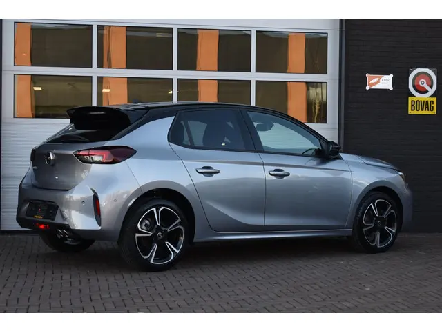 Opel Corsa 1.2 Turbo 130PK Aut. GS Line | LED | Carplay | Camera | Stoel- & Stuurverw. | Incl. garan...