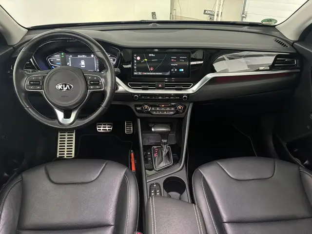 Kia Niro 1.6 GDi Hybrid ExecutiveLine | TREKHAAK | ADAP. CRUISE | CARPLAY |