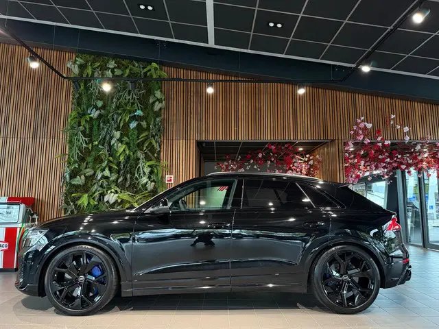 Audi RS Q8 4.0 TFSI 600pk Q RS Dynamic+ CarbonCB B&O Pano