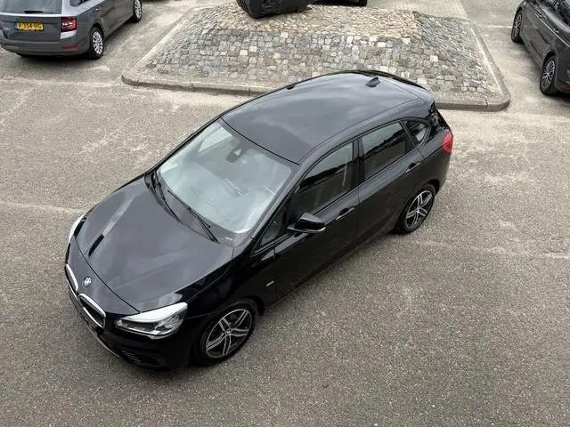 BMW 2-serie Active Tourer 216i Executive NAVI CRUISE ECC TREKHAAK