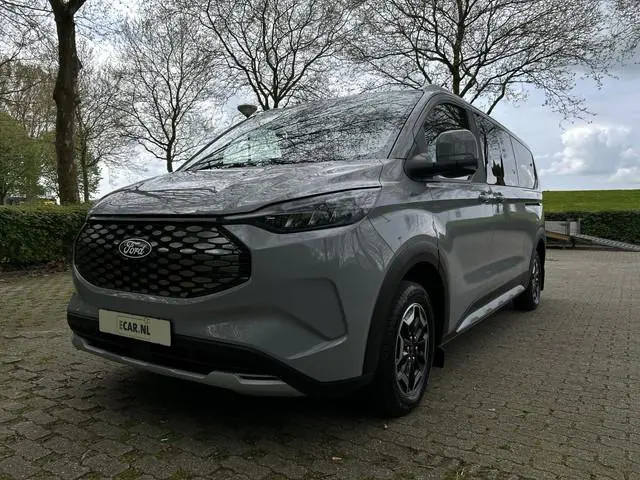 Ford Tourneo