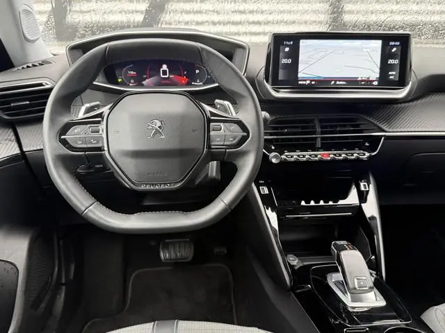Peugeot 2008 1.2 PureTech Allure Pack 2e Eigenaar|Navi|360 Camera|Stoelverwarming|i-Cockpit|Clima|Cr...