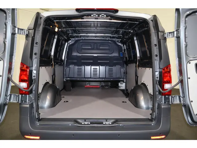 Mercedes-Benz eVito Lang 66 kWh
