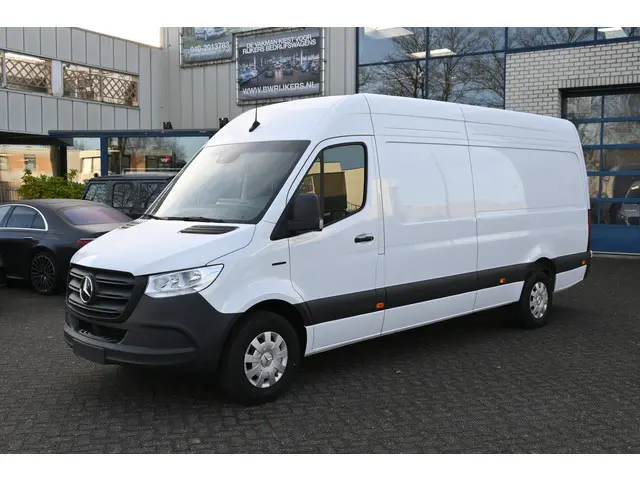 Mercedes-Benz eSprinter