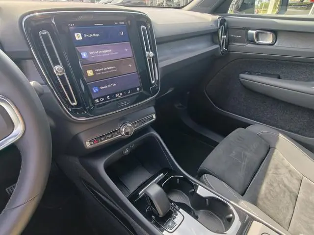Volvo C40