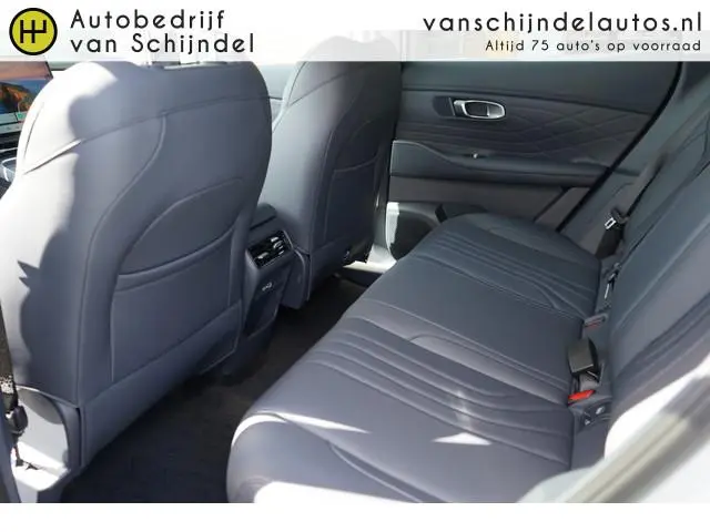 Geely Starray EM-i