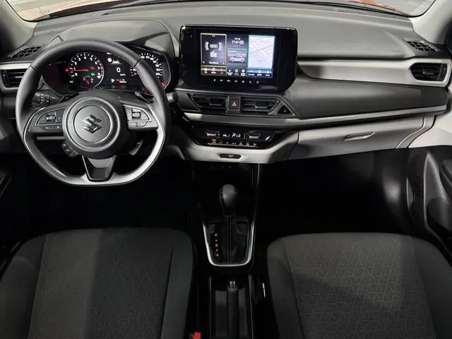 Suzuki Swift 1.2 Comfort + Hyb | Aut | Navi | 16" | Carplay | Stoelverwarming | ACC | Dodehoek | 100...