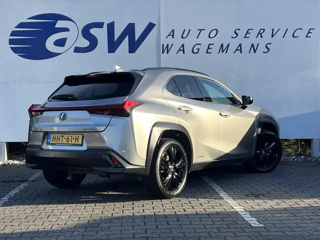 Lexus UX 250h Style+ Edition | ACC | Carplay | LED | 18 inch