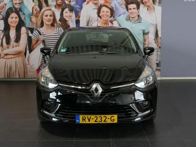 Renault Clio 0.9 TCe Limited - Allseasons - Navi - Sensor achter - Cruise - Airco -