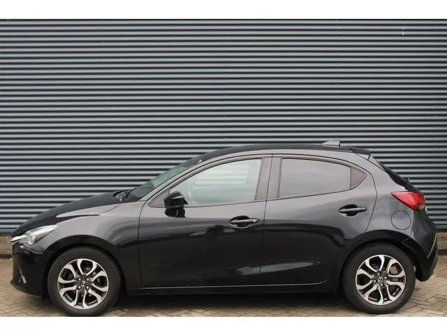 Mazda 2 1.5 Skyactiv-G GT-Luxury Full-Led Leer Navigatie Head-Up Camera DAB+