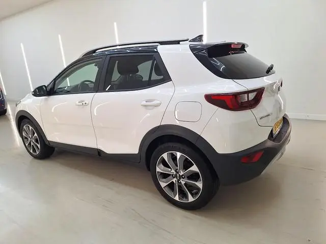 Kia Stonic 1.0 T-GDi 100PK DynamicPlusLine TWO-TONE | KEYLESS | NAVI | LMV | CRUISE