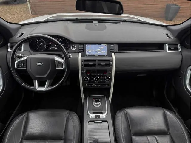 Land Rover Discovery Sport 2.0 Si4 4WD SE - Elek. Verw. stoelen V+A, Cruise, Pano, Stuurverw., Navi,...