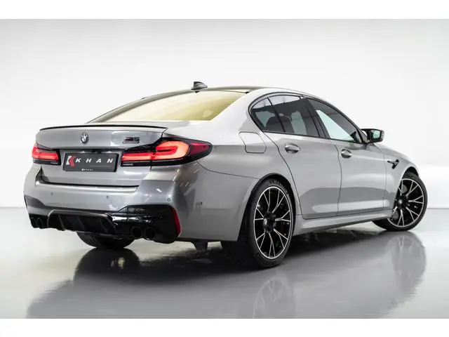 BMW M5