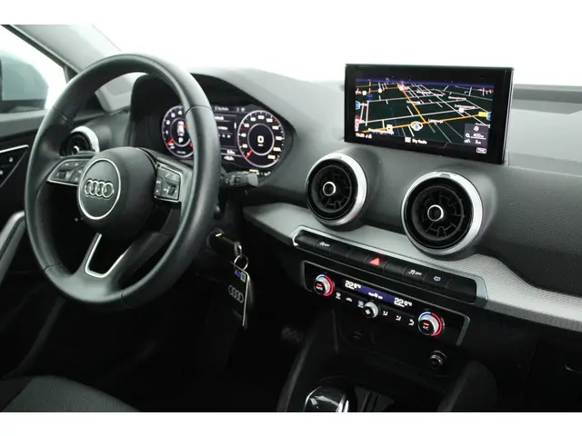 Audi Q2 35 TFSI 150pk S-Tronic Advanced edition Trekhaak Led Navigatie Virtual Cockpit