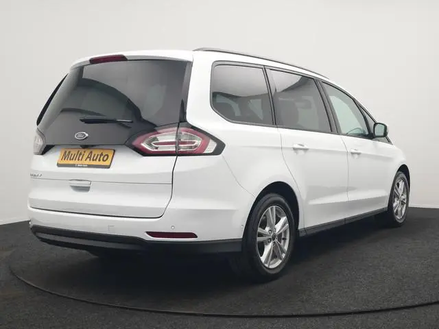 Ford Galaxy 2.0 Titanium 7 Persoons 241pk Automaat Dealer O.H. | Navigatie Full Map | Memory Stoelen...