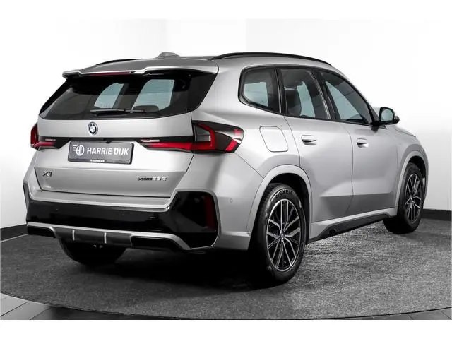 BMW X1 xDrive25e 245 PK M-Sport | Premium Pack | Cruise | Dig. Cockpit | Stoelverw. | PDC | Camera |...