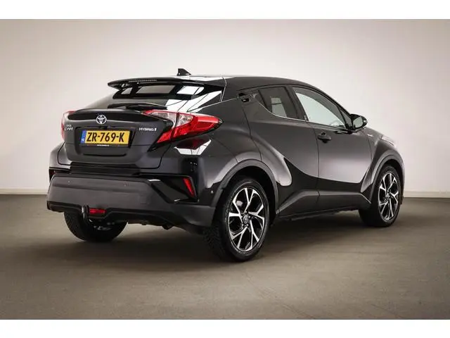 Toyota C-HR 1.8 Hybrid Business Intro | STUURVERWARMING | DAB | CAMERA | TREKHAAK