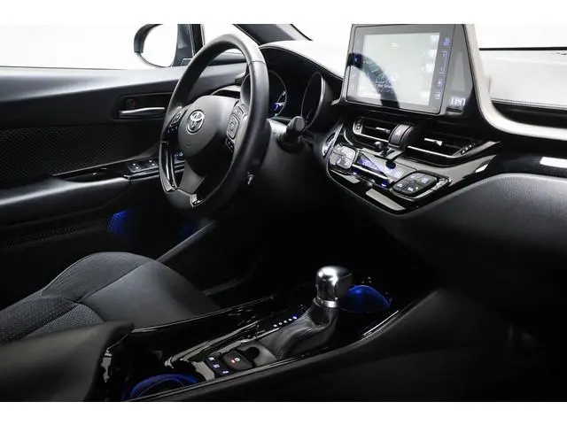 Toyota C-HR 1.8 Hybrid Business Intro | STUURVERWARMING | DAB | CAMERA | TREKHAAK