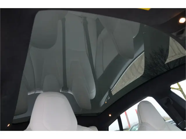 Tesla Model S 75D (4x4) Enhanced AutoPilot3.0+FSD (twv 7.500,-)