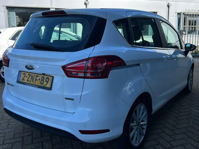 Ford B-Max 1.0 EcoBoost Titanium 101PK | Zeer Nette Staat | NL Auto | Achteruitrijcamera | Parkeerse...