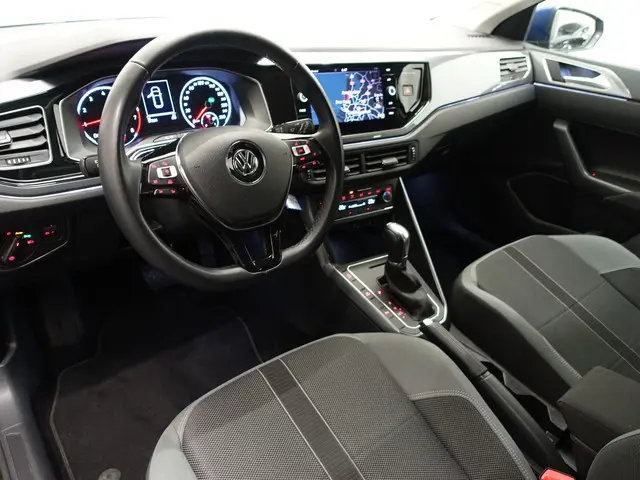 Volkswagen Polo 1.0 TSI Highline+ Aut- Ada Cruise, Led, Carplay, Dynamic Select, Sport Interieur, Pr...