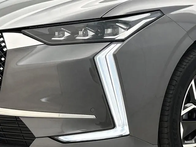DS DS 4