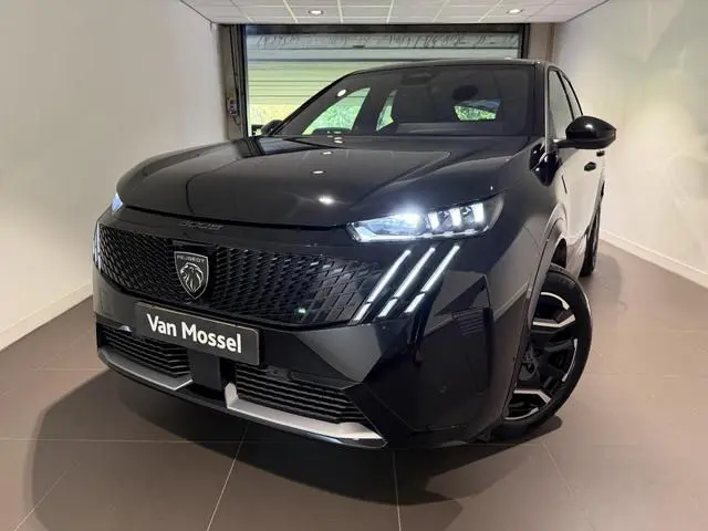 Peugeot e-3008